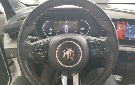 MG 5, 2022 год, 1 050 000 рублей, 6 фотография