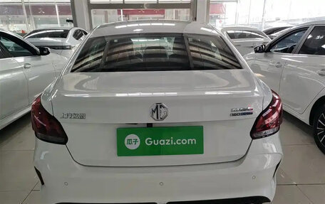 MG 5, 2022 год, 1 050 000 рублей, 3 фотография