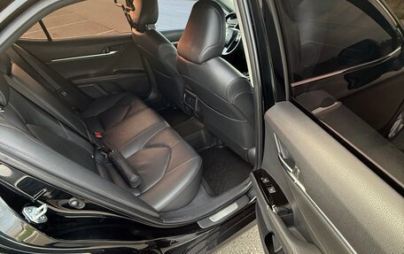 Toyota Camry, 2019 год, 2 750 000 рублей, 12 фотография