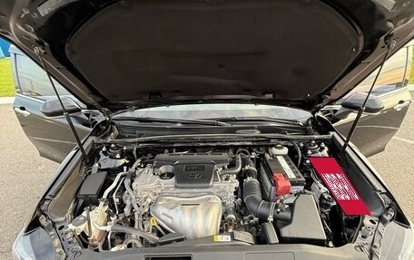 Toyota Camry, 2019 год, 2 750 000 рублей, 18 фотография