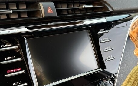 Toyota Camry, 2019 год, 2 750 000 рублей, 17 фотография