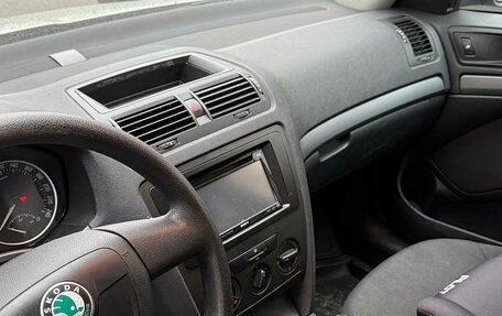 Skoda Octavia, 2012 год, 920 000 рублей, 2 фотография