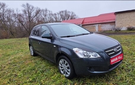 KIA cee'd I рестайлинг, 2009 год, 440 000 рублей, 1 фотография