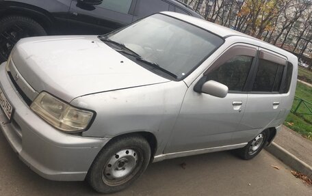 Nissan Cube II, 2001 год, 285 000 рублей, 3 фотография