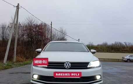 Volkswagen Jetta VI, 2015 год, 1 200 000 рублей, 6 фотография