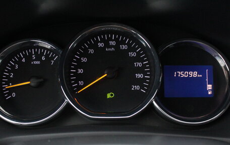 Renault Logan II, 2014 год, 730 000 рублей, 9 фотография