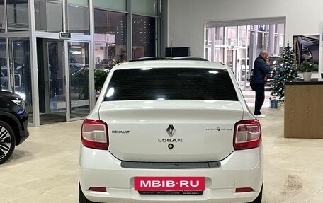 Renault Logan II, 2017 год, 505 000 рублей, 4 фотография