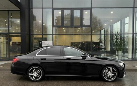 Mercedes-Benz E-Класс, 2017 год, 2 850 000 рублей, 4 фотография