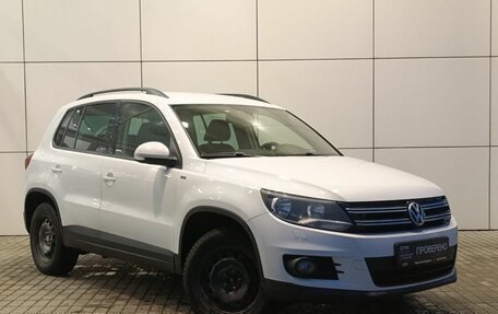 Volkswagen Tiguan I, 2015 год, 1 450 000 рублей, 3 фотография
