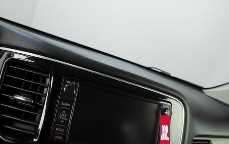 Mitsubishi Outlander III рестайлинг 3, 2013 год, 1 589 000 рублей, 14 фотография