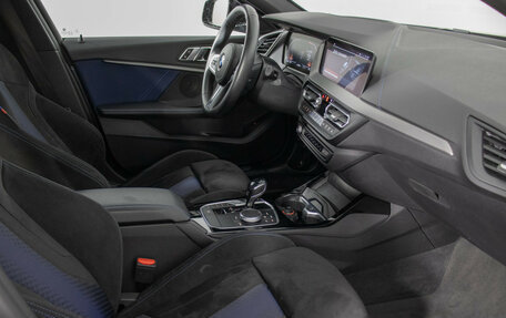 BMW 1 серия, 2019 год, 2 970 000 рублей, 9 фотография