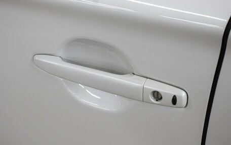 Mitsubishi Outlander III рестайлинг 3, 2019 год, 1 898 000 рублей, 22 фотография