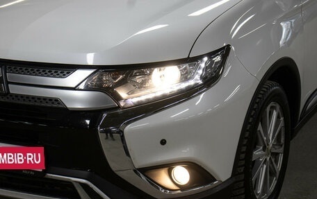 Mitsubishi Outlander III рестайлинг 3, 2019 год, 1 898 000 рублей, 25 фотография