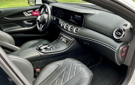 Mercedes-Benz CLS, 2018 год, 5 200 000 рублей, 6 фотография