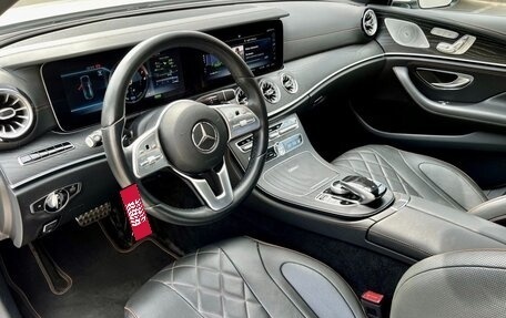 Mercedes-Benz CLS, 2018 год, 5 200 000 рублей, 4 фотография