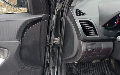 Hyundai Solaris II рестайлинг, 2011 год, 890 000 рублей, 2 фотография