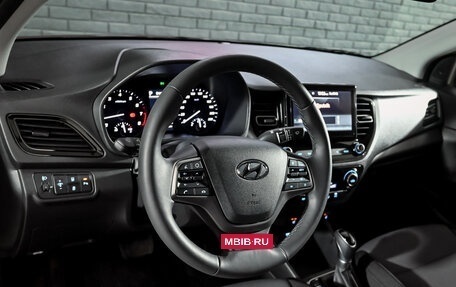 Hyundai Solaris II рестайлинг, 2022 год, 2 075 000 рублей, 12 фотография