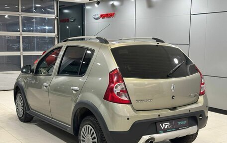 Renault Sandero I, 2013 год, 937 000 рублей, 4 фотография