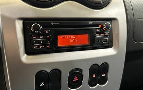 Renault Sandero I, 2013 год, 937 000 рублей, 10 фотография