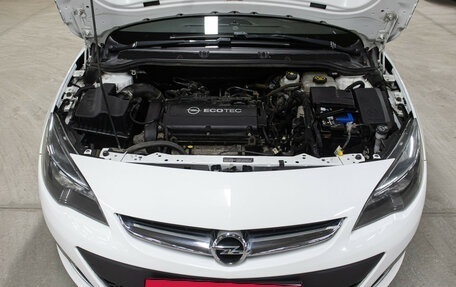 Opel Astra J, 2014 год, 1 149 000 рублей, 9 фотография