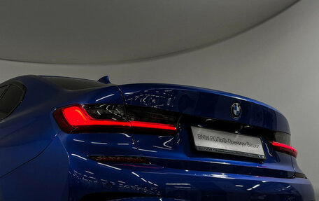 BMW 3 серия, 2019 год, 3 170 000 рублей, 24 фотография