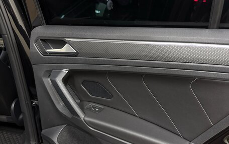 Volkswagen Tiguan II, 2021 год, 4 650 000 рублей, 14 фотография