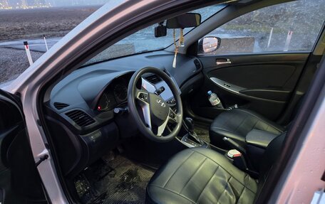 Hyundai Solaris II рестайлинг, 2015 год, 830 000 рублей, 12 фотография