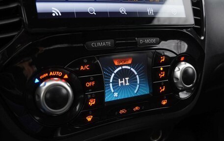 Nissan Juke II, 2015 год, 1 360 000 рублей, 13 фотография