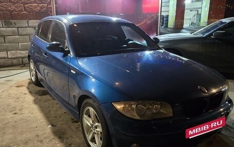 BMW 1 серия, 2005 год, 680 000 рублей, 2 фотография