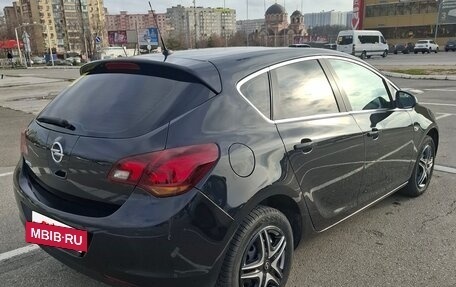 Opel Astra J, 2012 год, 970 000 рублей, 4 фотография