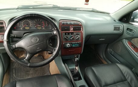 Toyota Avensis III рестайлинг, 1998 год, 265 000 рублей, 18 фотография