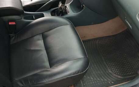 Toyota Avensis III рестайлинг, 1998 год, 265 000 рублей, 17 фотография