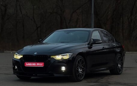 BMW 3 серия, 2018 год, 2 560 000 рублей, 1 фотография