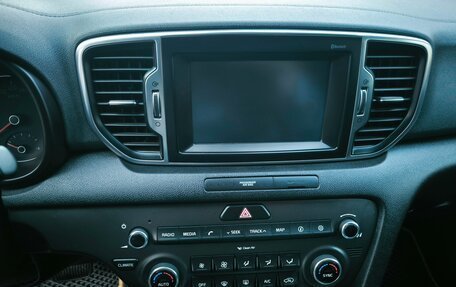 KIA Sportage IV рестайлинг, 2016 год, 2 100 000 рублей, 6 фотография