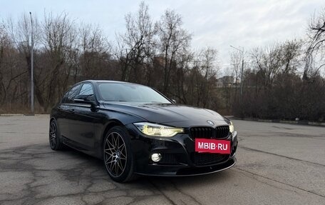 BMW 3 серия, 2018 год, 2 560 000 рублей, 4 фотография