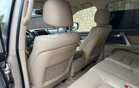 Toyota Land Cruiser 200, 2013 год, 3 700 000 рублей, 14 фотография