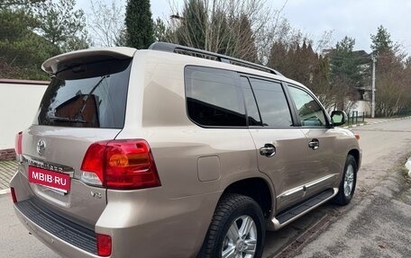 Toyota Land Cruiser 200, 2013 год, 3 700 000 рублей, 7 фотография