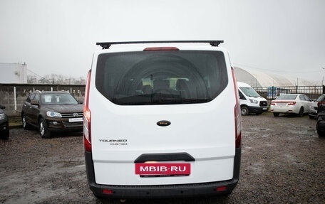 Ford Tourneo Custom I рестайлинг, 2014 год, 1 699 000 рублей, 5 фотография