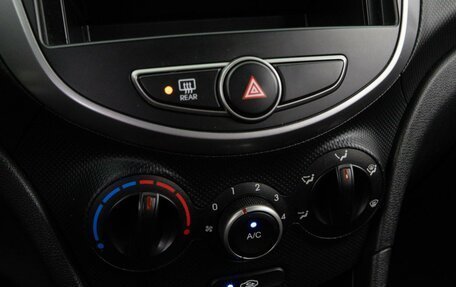 Hyundai Solaris II рестайлинг, 2016 год, 887 077 рублей, 13 фотография