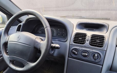 Renault Laguna II, 2000 год, 145 000 рублей, 10 фотография