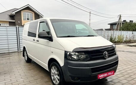 Volkswagen Transporter T5 рестайлинг, 2010 год, 1 190 000 рублей, 2 фотография