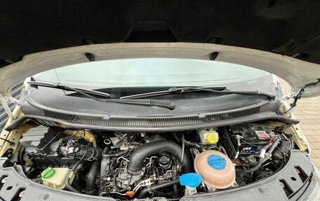 Volkswagen Transporter T5 рестайлинг, 2010 год, 1 190 000 рублей, 9 фотография