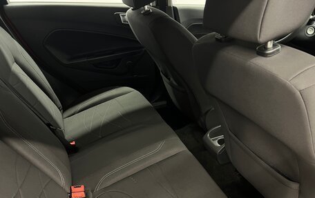 Ford Fiesta, 2016 год, 999 000 рублей, 10 фотография