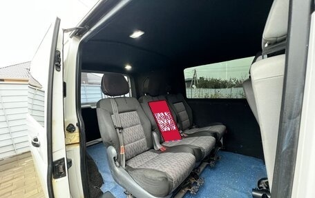 Volkswagen Transporter T5 рестайлинг, 2010 год, 1 190 000 рублей, 8 фотография