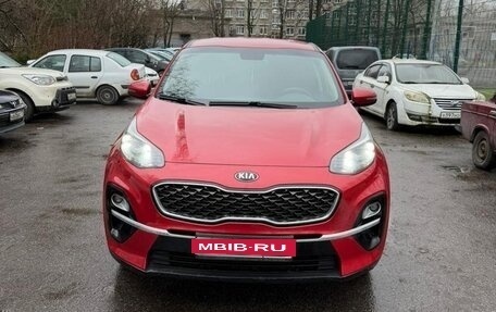 KIA Sportage IV рестайлинг, 2020 год, 2 300 000 рублей, 1 фотография