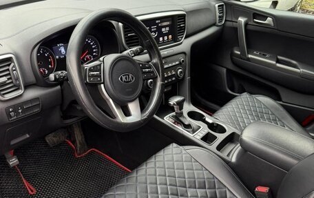 KIA Sportage IV рестайлинг, 2020 год, 2 300 000 рублей, 5 фотография