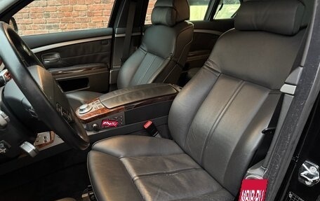 BMW 7 серия, 2004 год, 3 590 000 рублей, 18 фотография