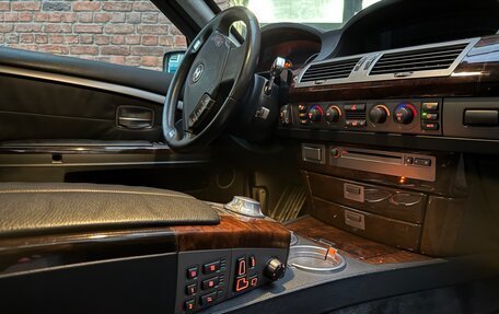 BMW 7 серия, 2004 год, 3 590 000 рублей, 39 фотография