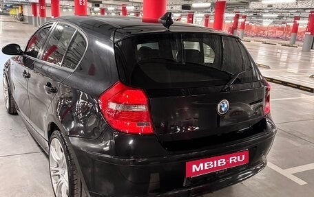 BMW 1 серия, 2009 год, 1 050 000 рублей, 10 фотография