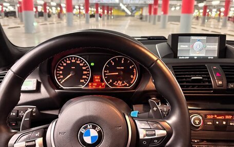 BMW 1 серия, 2009 год, 1 050 000 рублей, 24 фотография